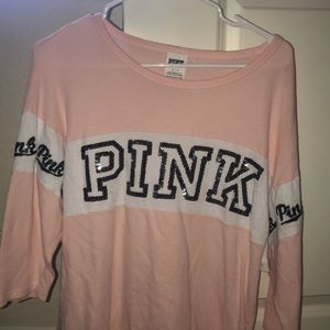 PINK logo shirt !